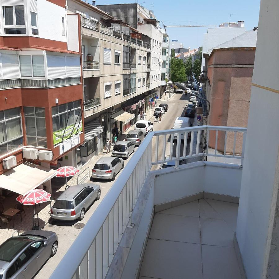 Appartement Almada Cristo Rei Extérieur photo